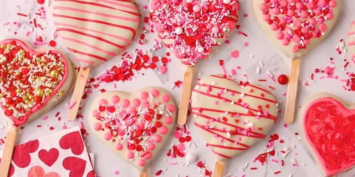 15 Bite-Sized Desserts to Sweeten Your Valentine's Day Celebration