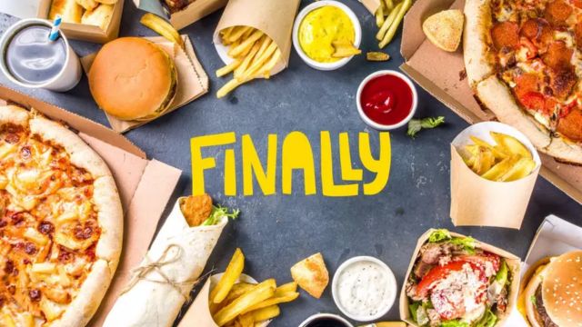 247 Fast-Food Joint Arrives at Popular NJ Shopping Plaza