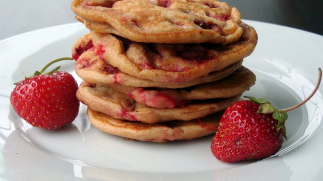 Strawberry Vanilla Pancakes A Fresh Twist on Your Favorite Breakfast